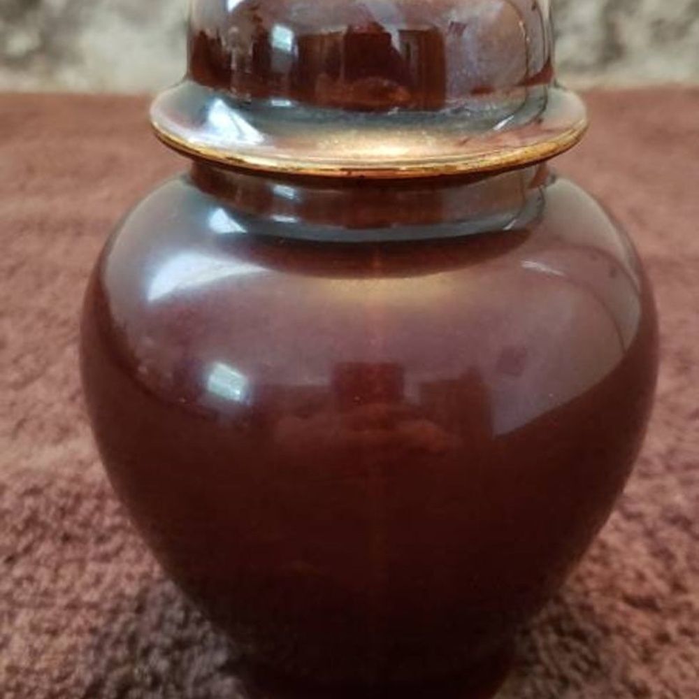 Small Brown Vintage Ginger Jar with Lid - 6" Tall - Picture 4 of 8